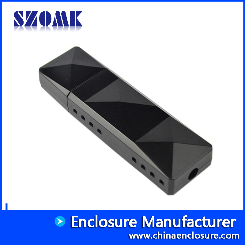 无标准塑料外壳仪的PCB设计AK-N-36,84x25x15mm