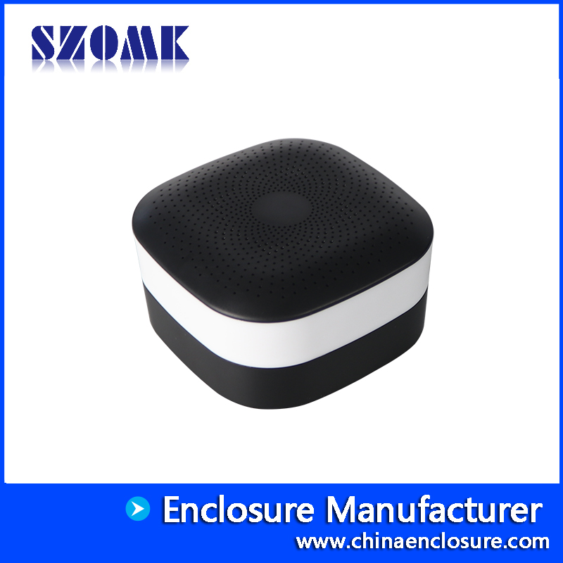 智能传感器壳体无线网关烟雾传感空气温度PM2.5空气监视器外壳85*85*50mm AK-NW-95