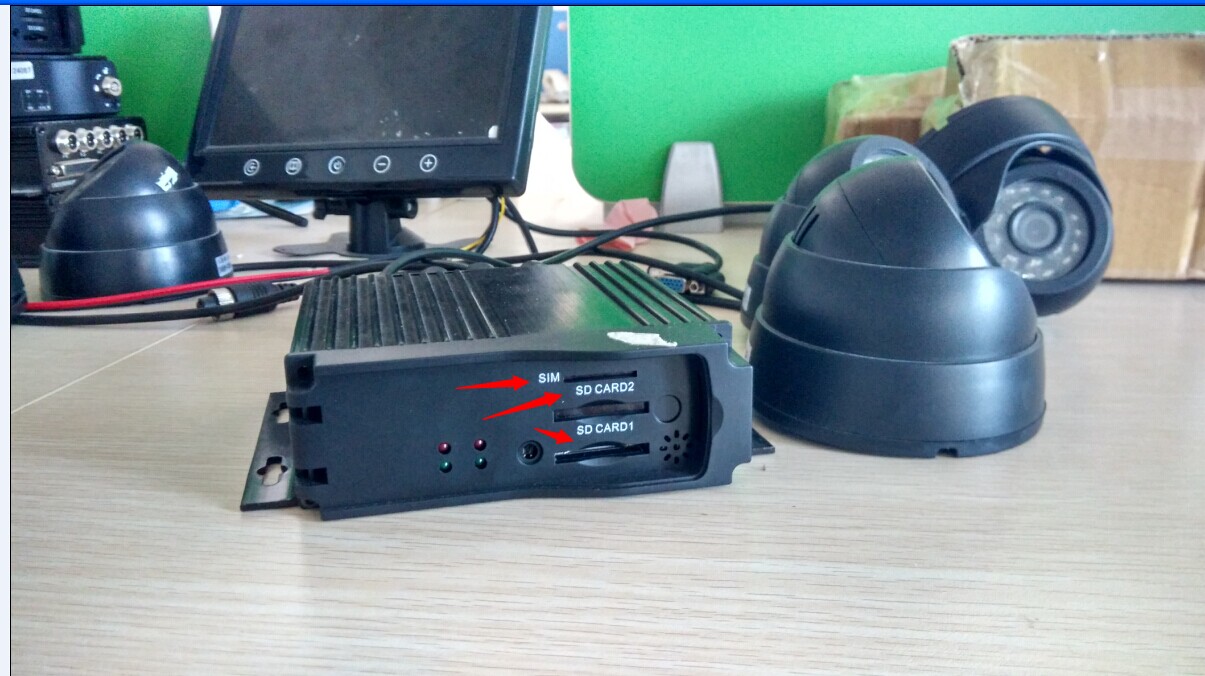 4channels 256GB SD card 720P/960P AHD version H.264 bus and truck Mobile DVR with 3G basic recording