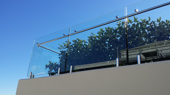 China safety balustrade glass manufacturer