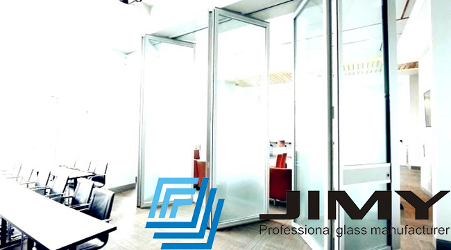 Folding partition wall