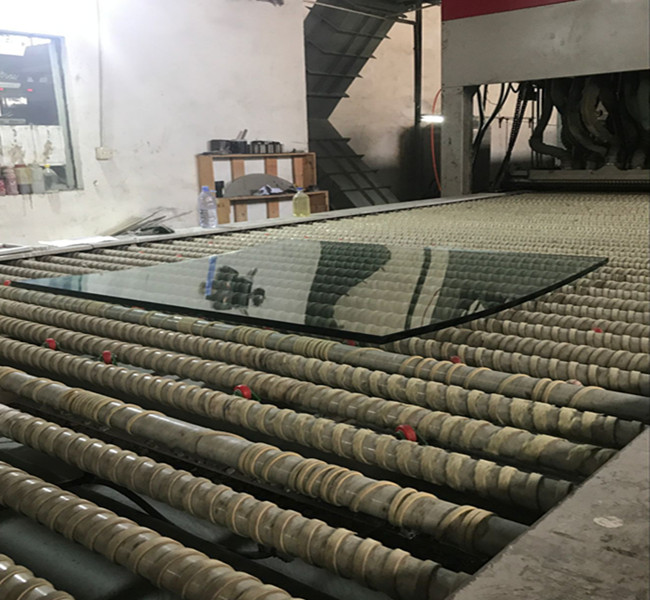 19mm China curved tempered glass