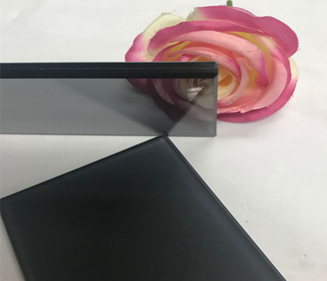 Black PVB laminated glass supplier