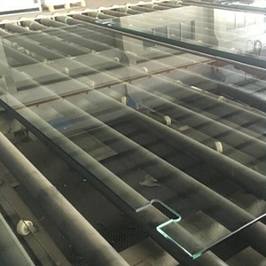 Verre de porte trempé CE standard 10 mm 12 mm du fournisseur chinois à vendre