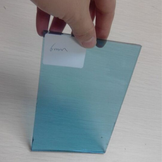 Chine 6mm ford bleu flotteur verre fournisseurs,haute qualité 6mm bleu clair teinté verre de gros prix