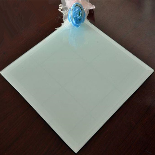 Chine de haute qualité 4mm blanc laqué verre fournisseurs