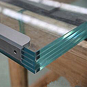 Le verre trempé ultra clair fait sur commande de grande taille 5 inter bas couche le verre stratifié de SGP de fer