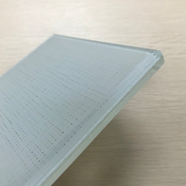 High quality 4+4mm PVB decoration laminated fabric glass manufacturers