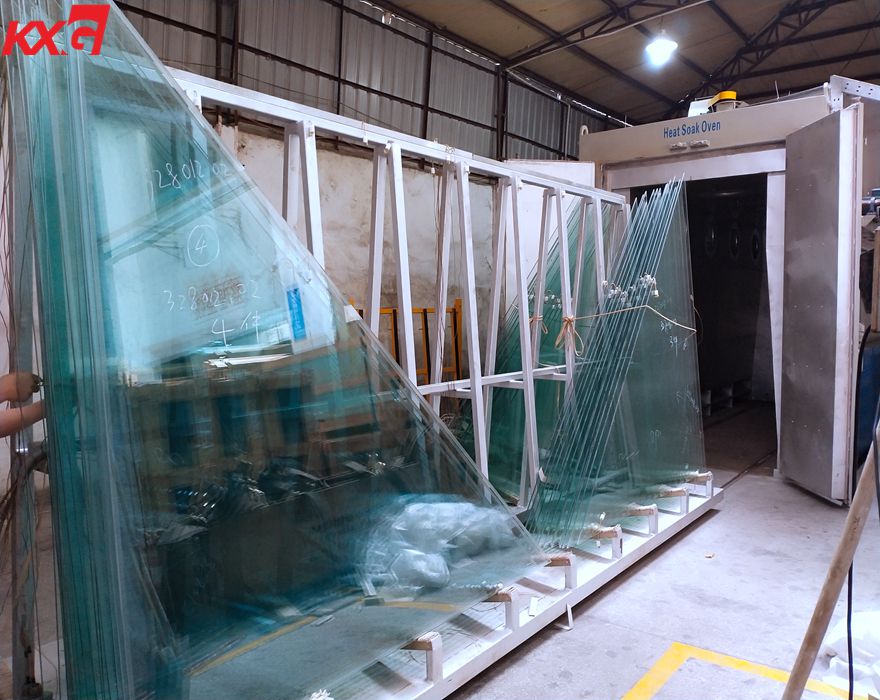 tempered heat soaked glass