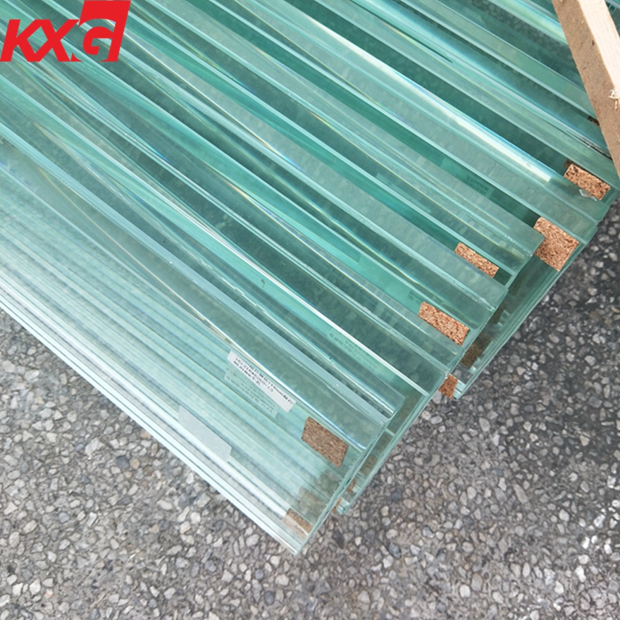 الصين مصنع سلامة قوية 19 + 2.28 mm +19 mm SGP خفف من سعر الزجاج الأمن مغلفة