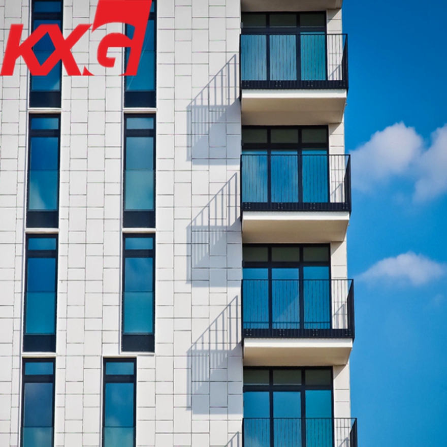 Glass factory low iron toughened laminated low e energy saving insulated glass facades