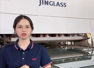 ช่องหูแคทรูปร่างรูประตูห้องน้ำ