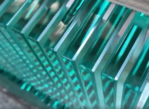 กระจกอุณหภูมิที่กำหนดเอง