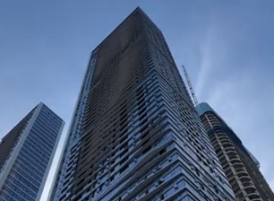 Glass Curtain Wall sa Residential Area