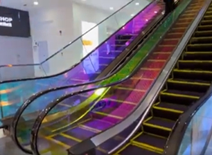 Barandas de vidrio de diferentes colores