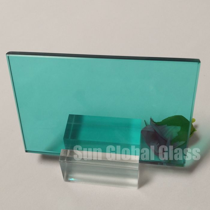 Blue green laminated glass