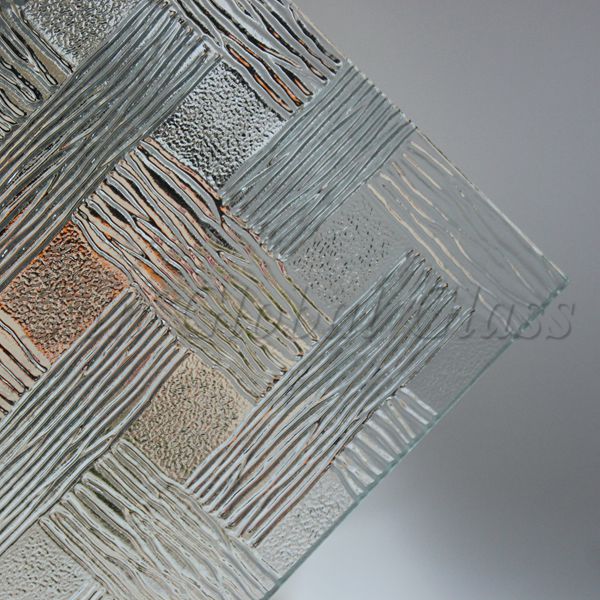 4mm woven clear patterned glass supplier in China