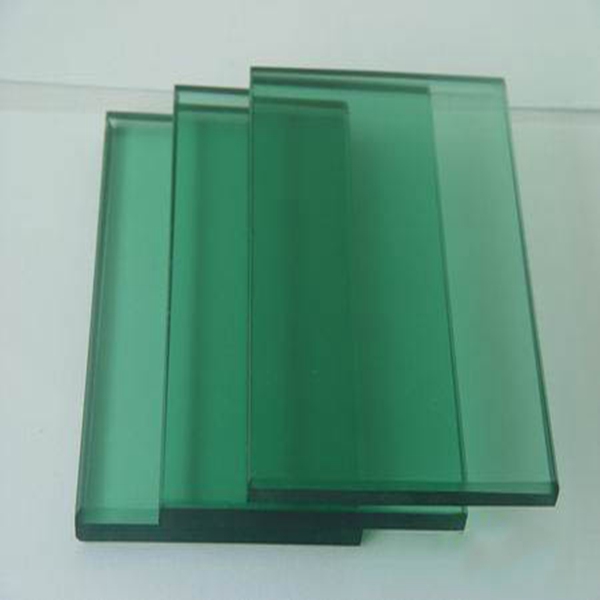 L'applicazione principale di vetri scuri mm francese 12 verde?