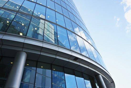 In un caso SGP vetro laminato è non il vetro di sicurezza la maggior parte In un caso SGP vetro laminato è non il vetro di sicurezza la maggior parte