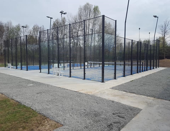 12 mm klare, gehärtete Glaswand für den Zaun des Tennispadelplatzes, 12 mm transparentes Hartglas für den Baldachin des Tennispadelplatzes im Freien, 1/2 Zoll dickes ESG-Glas für den Tennispadelplatz