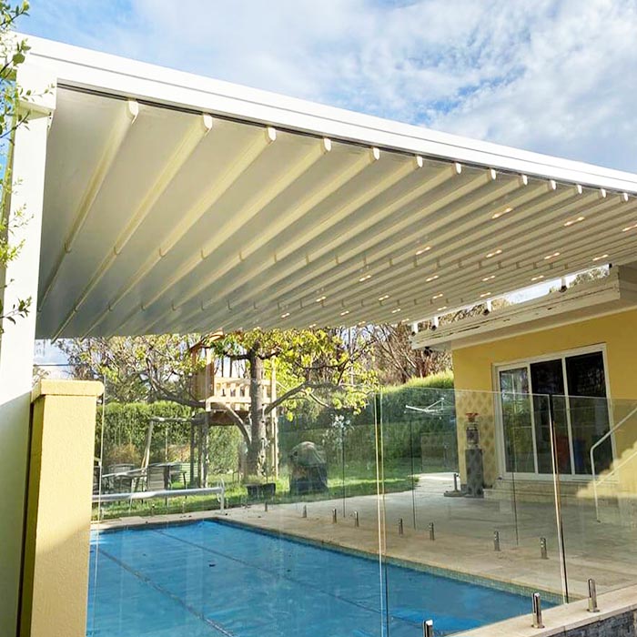 Mái hiên có thể thu vào cho nắp bể bơi, mũ nhựa PVC có thể thu vào động cơ, Pergola gấp tự động điện hiện đại