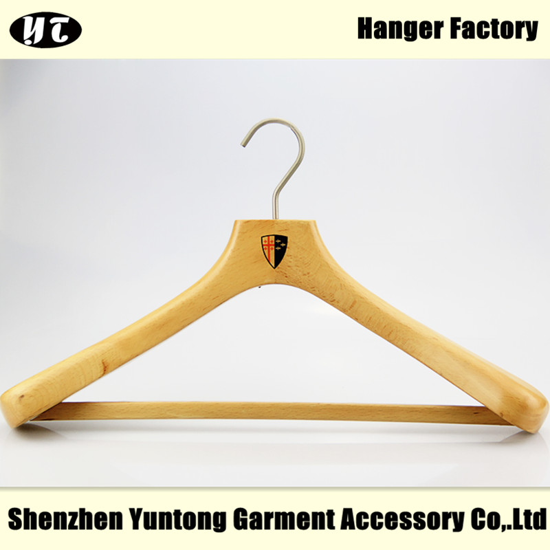 Costume en bois naturel de MSW-008 cintre avec barre