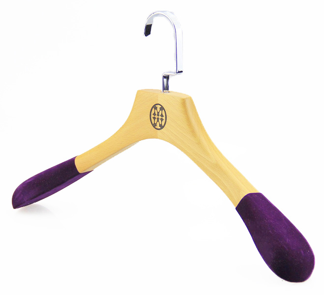 Hommes de couleur en bois naturel MSW017 velours floqué costume cintre avec anti-dérapant barre de Jeans/Pantalons