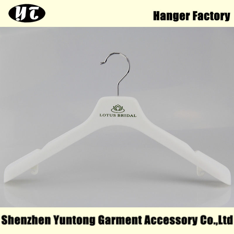 WTV-004 appendino superiore floccato in velluto bianco appendino antiscivolo in velluto per abito da sposa