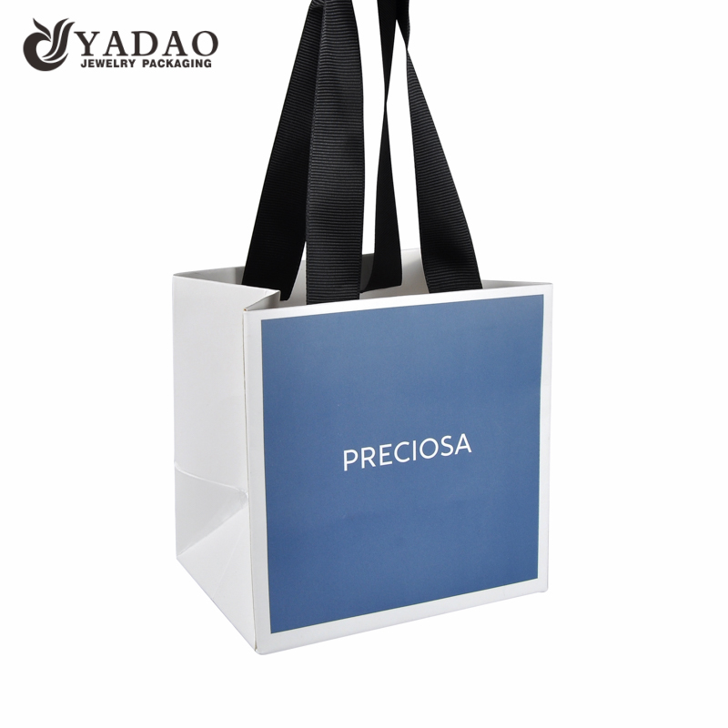 157gsm CMKY gioielli shopping bag carta da stampa bag arte imballaggio borsa con ansa a nastro