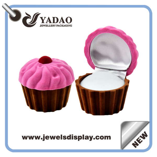 2015 Newest pink and coffee velvet jewelry RING DISPLAY BOXES for woman from China manufacturer