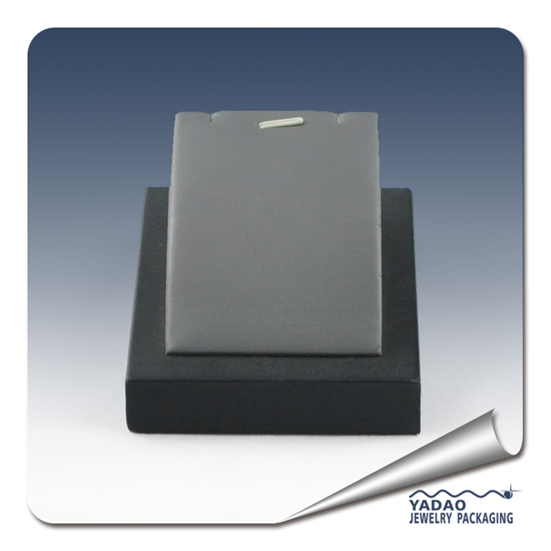 2015 customized design jewelry stand handmade pendant jewelry display stand for jewelry showcase