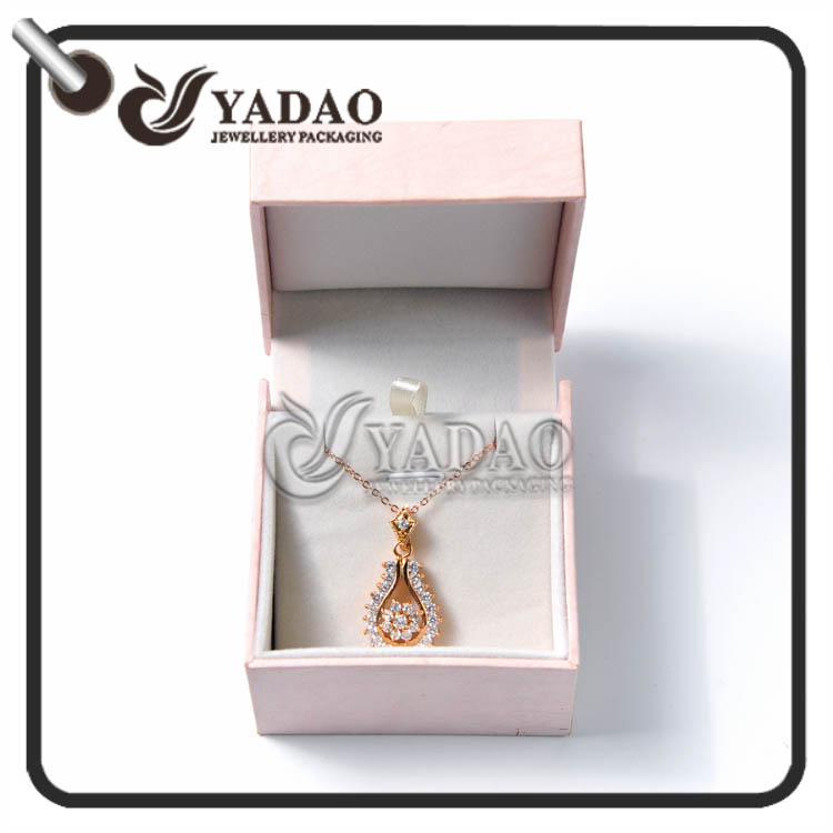 2017 New Series-Customized plastic pendant box with slide paddings for necklace.
