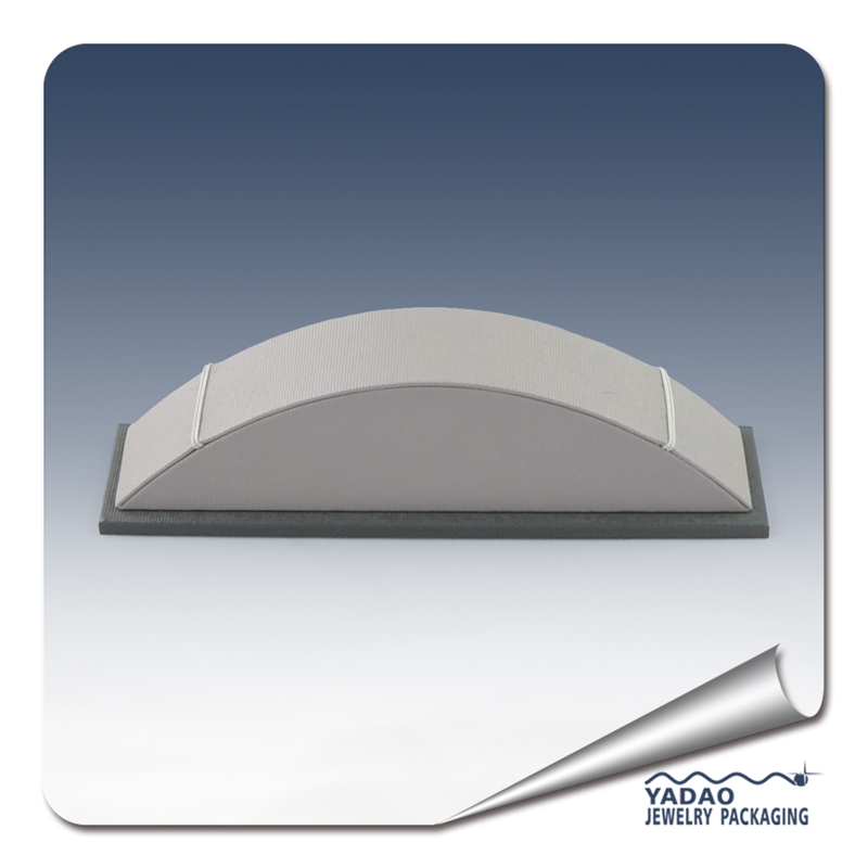 Exhibición de la pulsera de rampa 8 "exhibición de la joyería