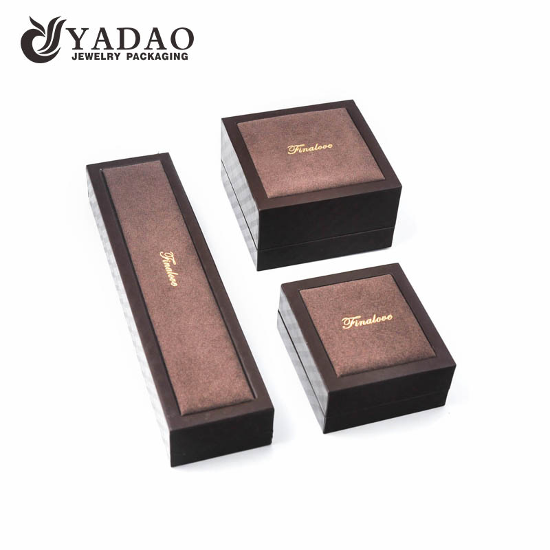 Brown custom exquisite jewelry box for necklaces,pendants,rings,earrings,bracelets and bangles for jewelry counter and store