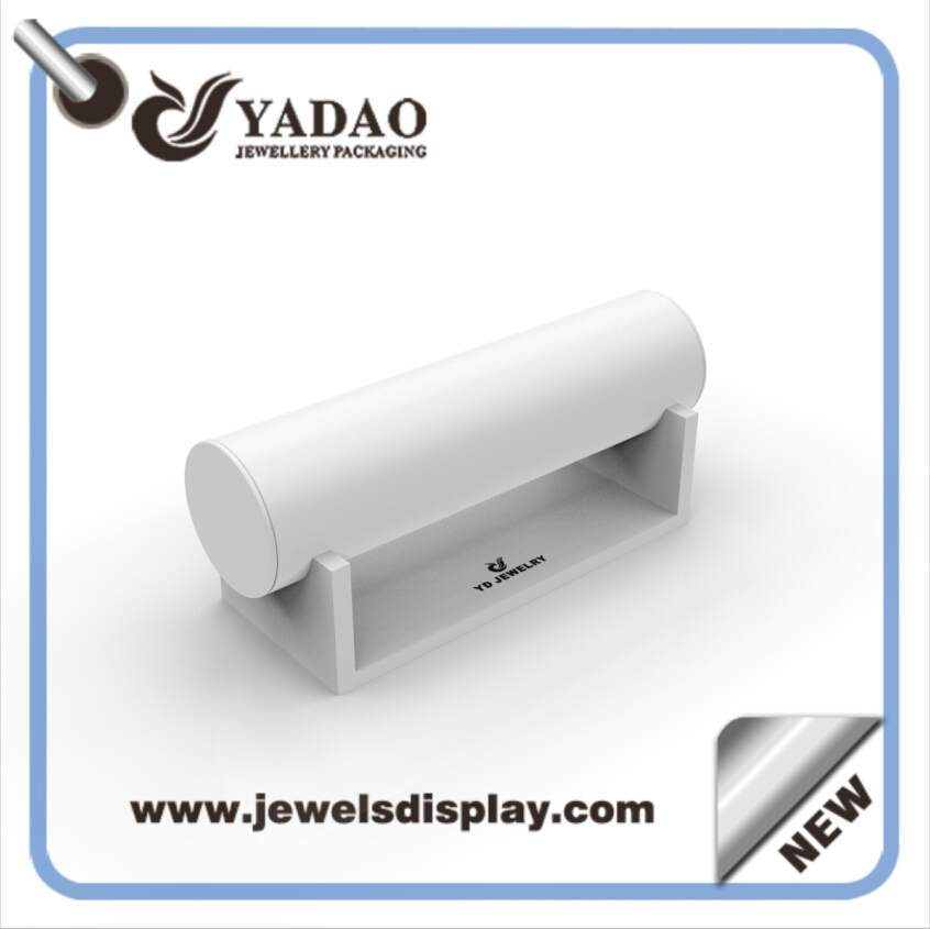 China factory MDF wrapped with white  PU leather jewelry displays for shop counter and window showcase and exhibitor bangle stand