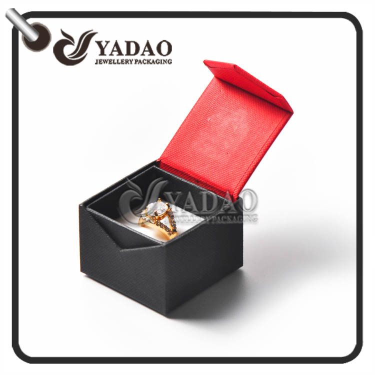 Custom made jewelry boxes for women made of fancy paper with hot stamping logo made by Yadao.