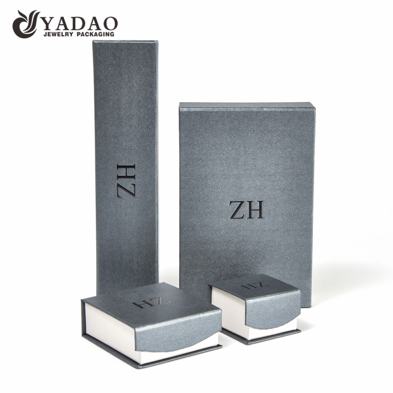 Custom wholesale cardboard flip lid fine jewelry gift packaging box with logo