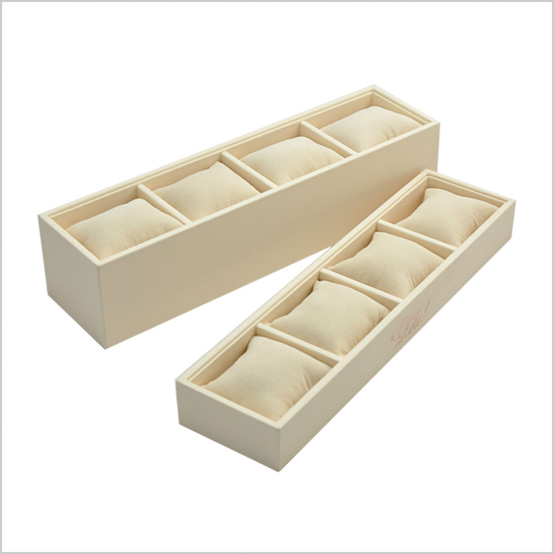 Personnalisez la vente en gros de fournisseur chinois de vitrine de plateau d'affichage d'affichage d'oreiller de velours