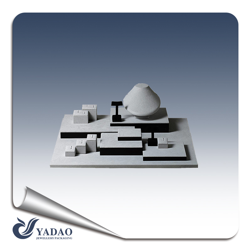 European simple design jewellery display set for fashional jewellery collection made with high-end leather material