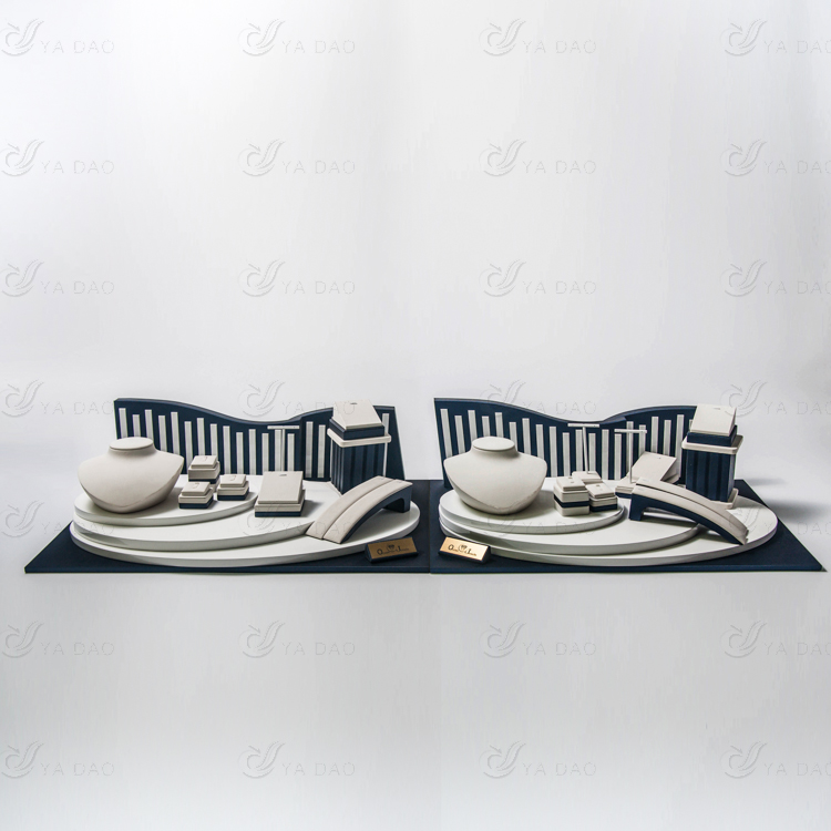 Factory price frame exhibitor material jade gem free logo customize wholesale high end leather finish jewelry display set props