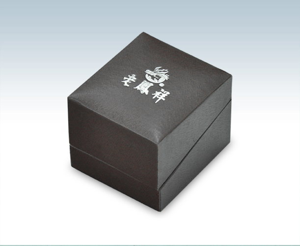 Factory price silver hot stamping Leatherette ring gift box with white velvet insert