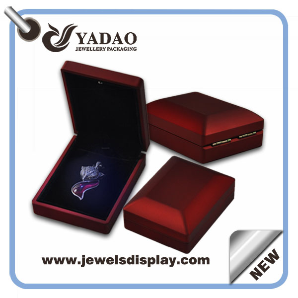 Fashion jewelry box for pendant box with LED Light box most popular from world