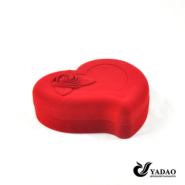 High Quality Customized velvet Jewellery Boxes , Jewelry packing Boxes ,red velvet cases ,plastic jewelry chests China Box Manufacturer Wholesale
