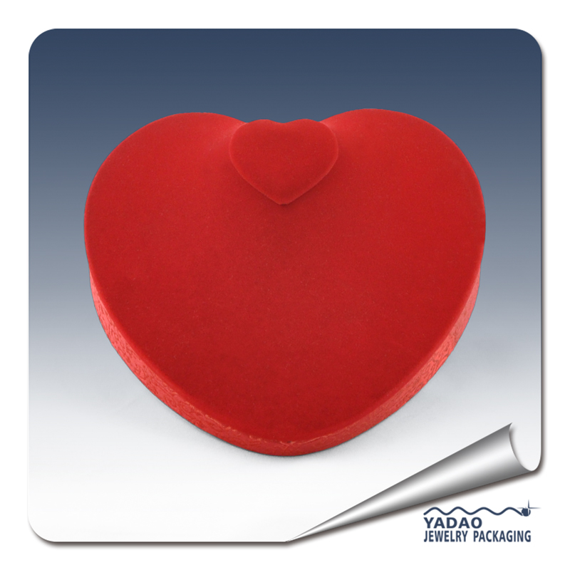 Affichage de collier de bijoux de velours rouge de haute qualité défini pour les accessoires d'affichage femme de bijoux de Chine fabricant