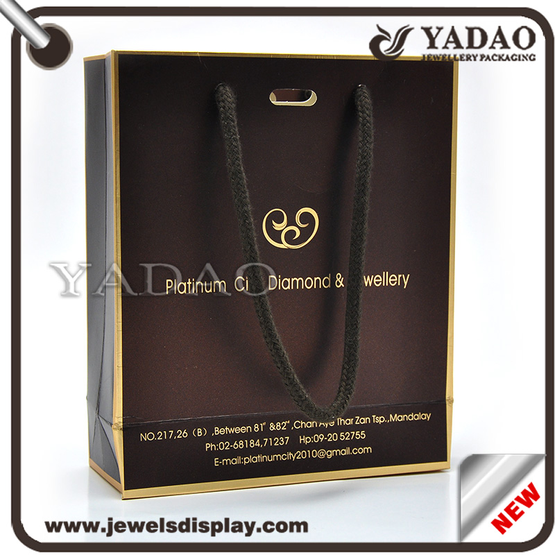 Ζεστό πώλησης τσάντα για ψώνια χαρτί με το λογότυπο κατασκευάζονται στην Κίνα