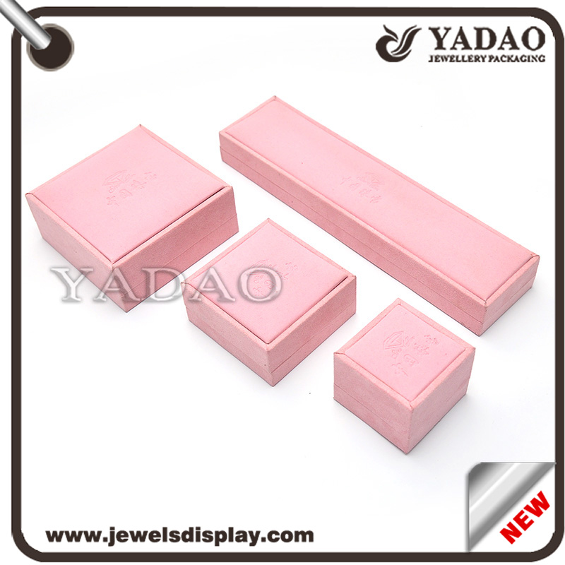 Jewelry Packing Products Manufacture Jewelry Boxes Pink Color Packaging Box Pastic Covered Velvet Gift  Box Jewelry Display Box Supplier