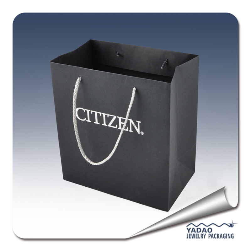 Joyería de la joyería Negro bolsa de embalaje con el logotipo de impresión de seda China fabricante