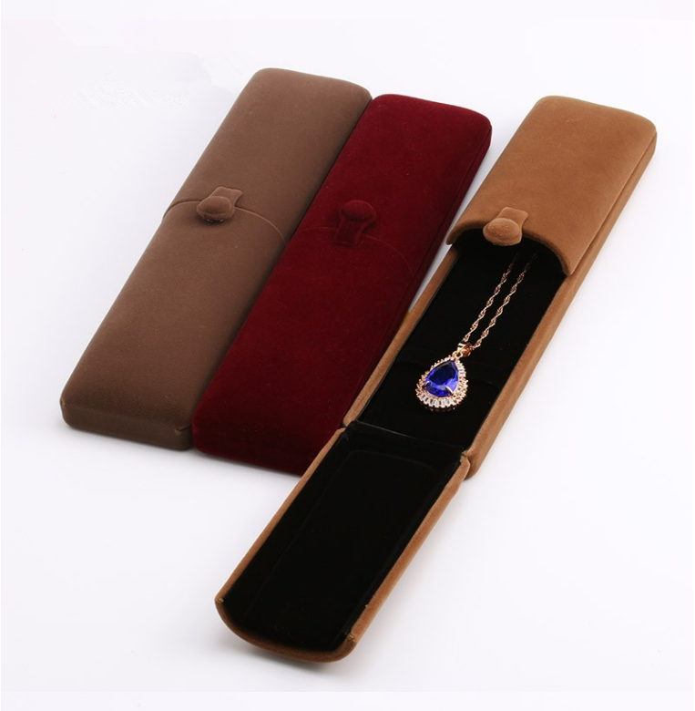 joyería caja de regalo de joyería al estilo de la pluma larga tejido afelpado de lujo collar de franela