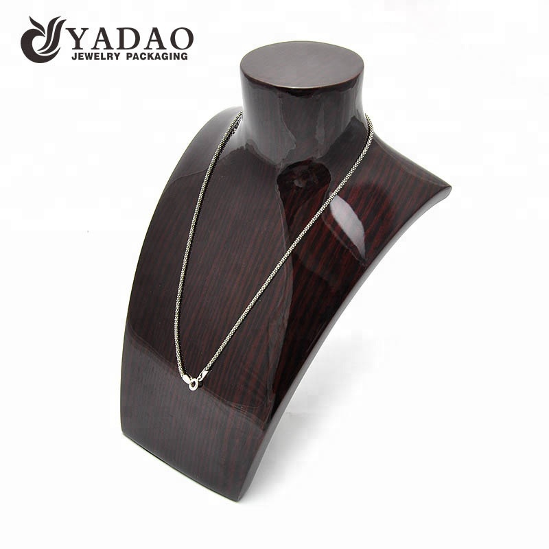 Σύγχρονη μανεκέν μαύρο κορμό προτομή θηλυκό οθόνη μανεκέν στάση