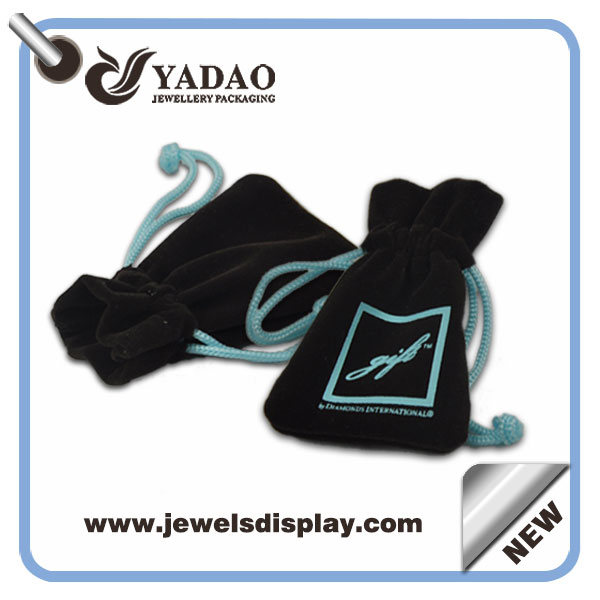 Most popular jewelry pouches velvet pouch bag made in China